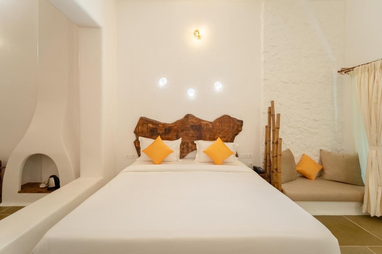 Conch Resort Luxury Private Pool Suites بونديتْشيري المظهر الخارجي الصورة