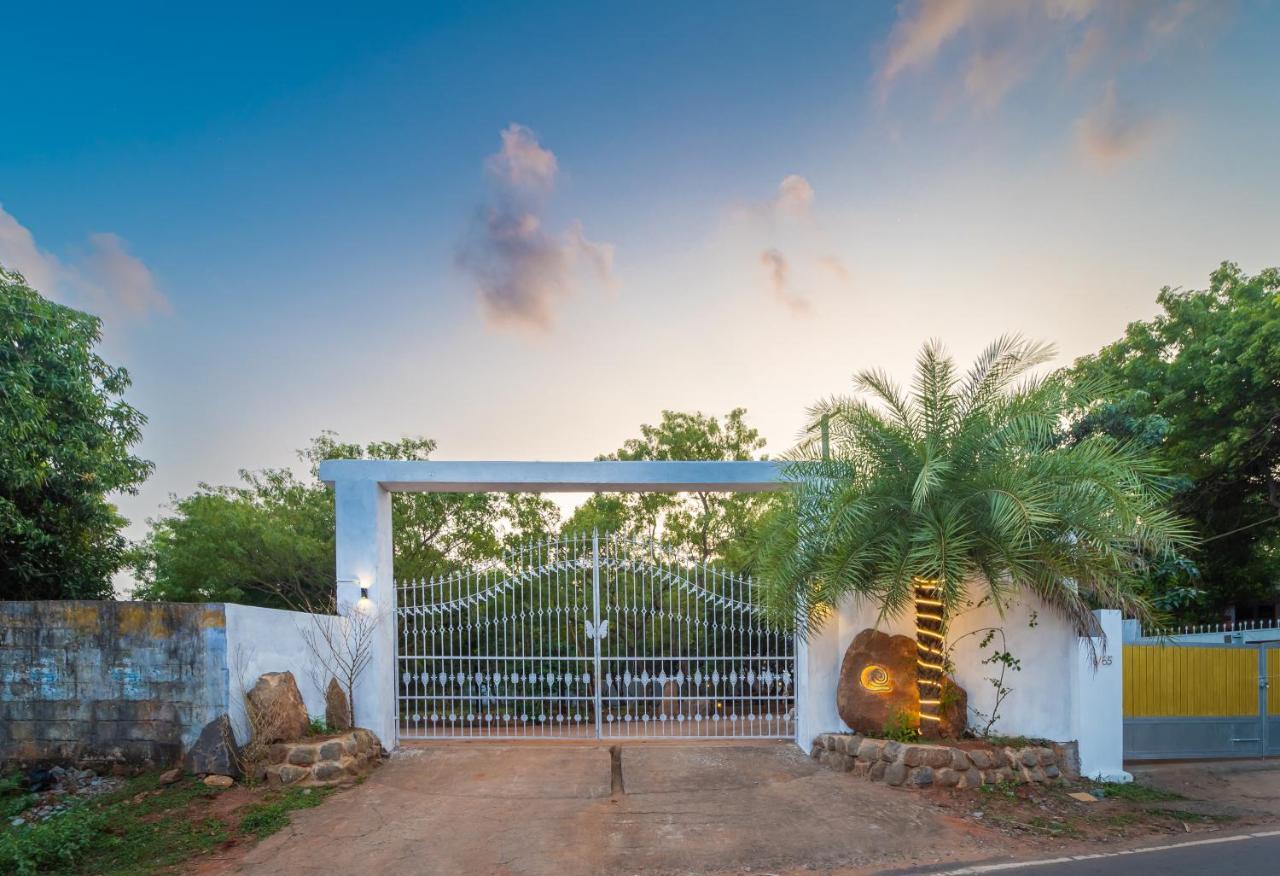 Conch Resort Luxury Private Pool Suites بونديتْشيري المظهر الخارجي الصورة