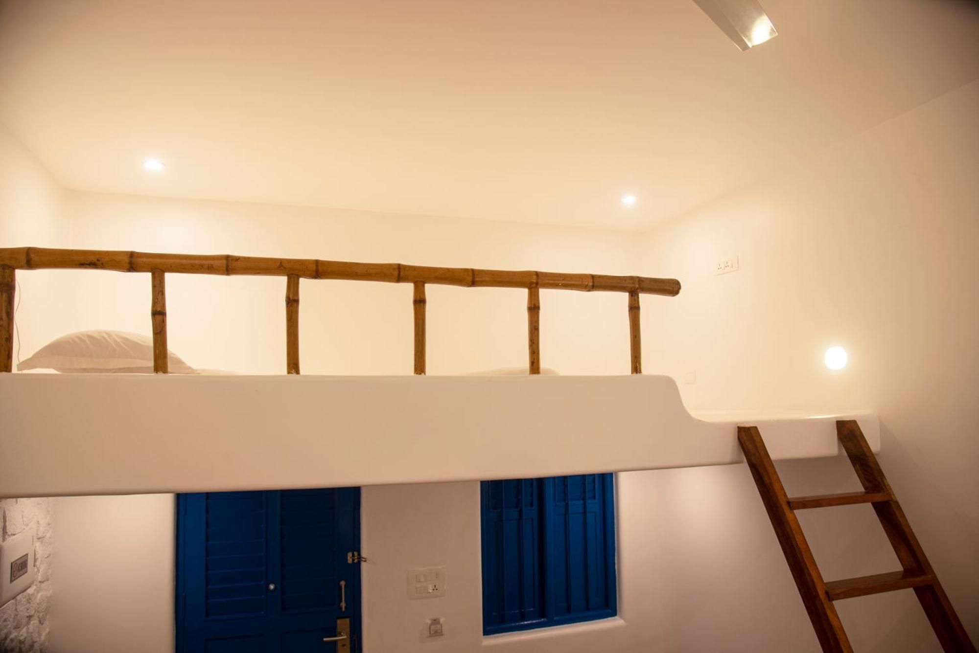 Conch Resort Luxury Private Pool Suites بونديتْشيري المظهر الخارجي الصورة
