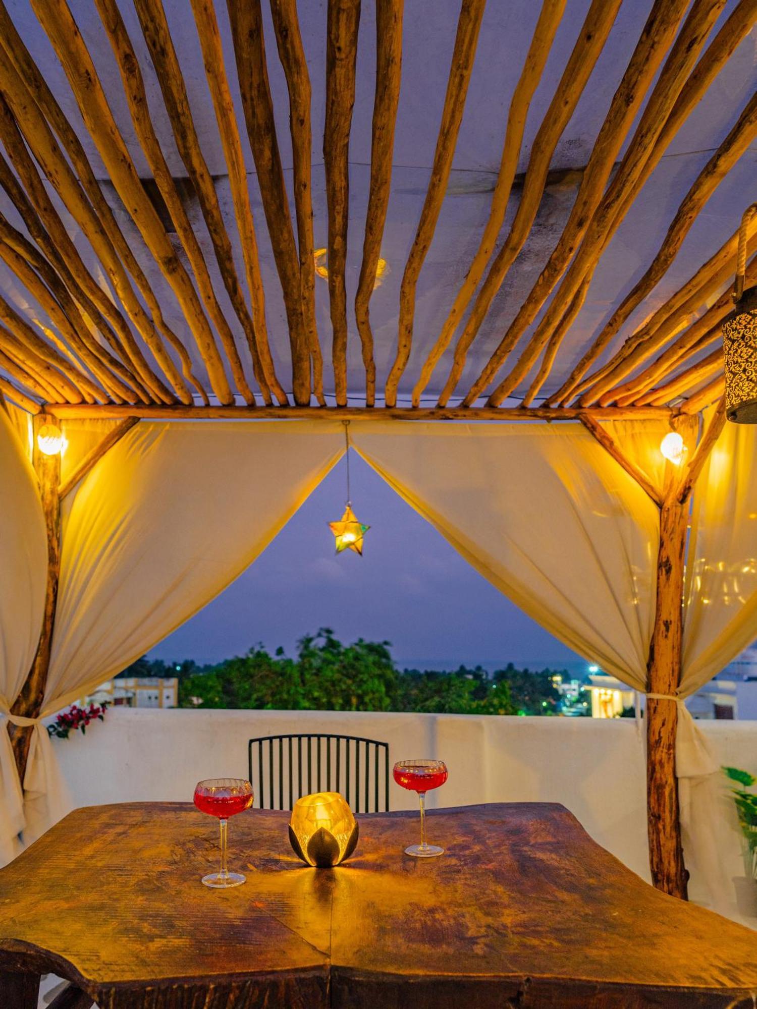 Conch Resort Luxury Private Pool Suites بونديتْشيري المظهر الخارجي الصورة