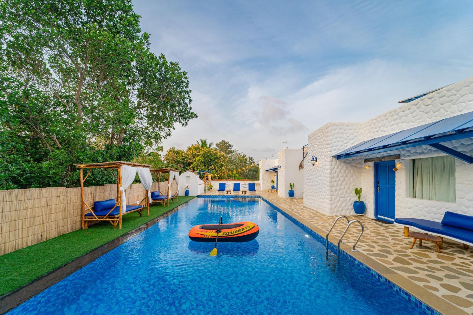 Conch Resort Luxury Private Pool Suites بونديتْشيري المظهر الخارجي الصورة