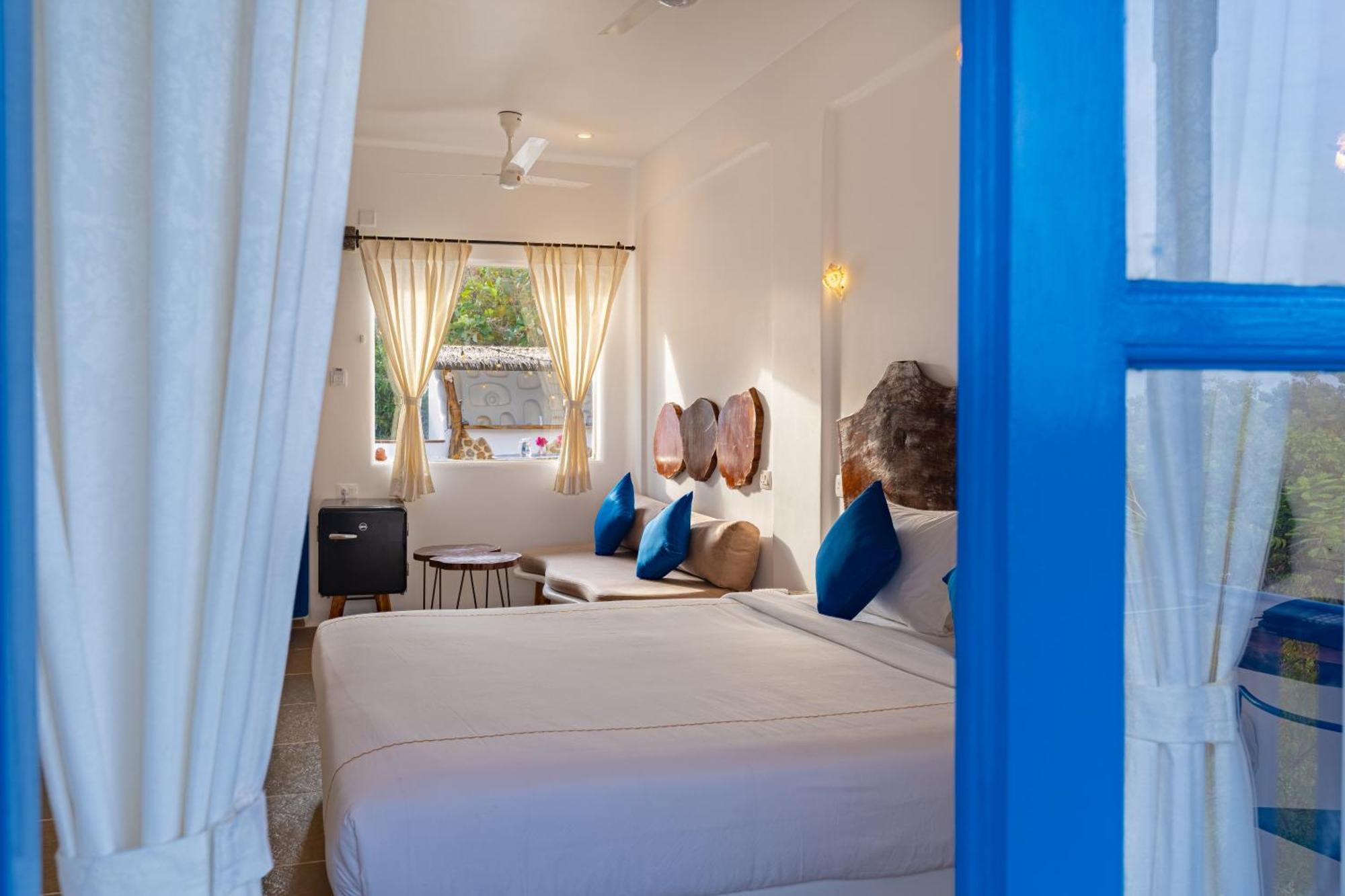 Conch Resort Luxury Private Pool Suites بونديتْشيري المظهر الخارجي الصورة