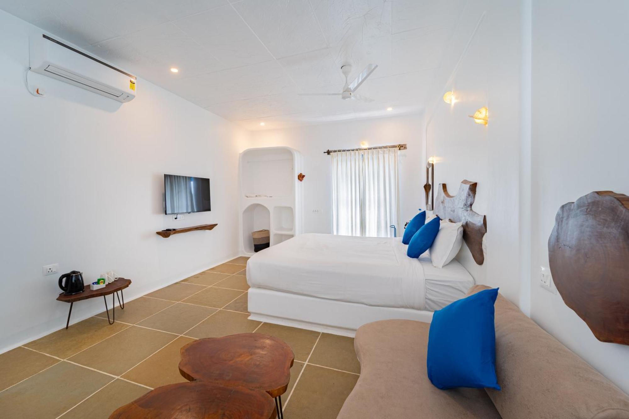 Conch Resort Luxury Private Pool Suites بونديتْشيري المظهر الخارجي الصورة